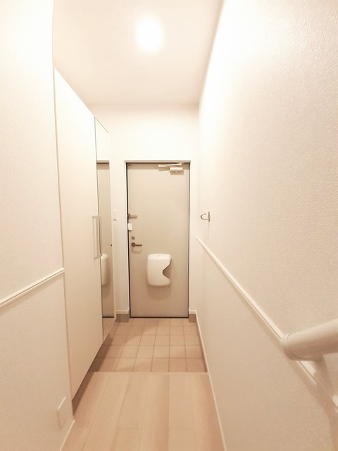 アルモニーＡ 玄関