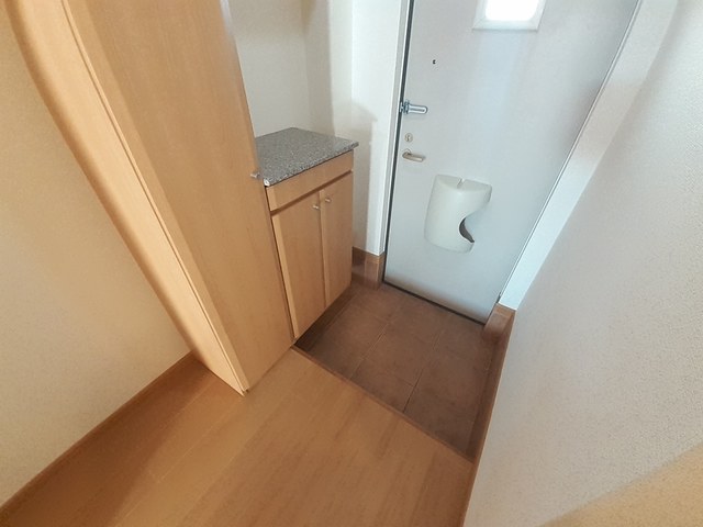 ファシネイション春日Ⅰ 玄関