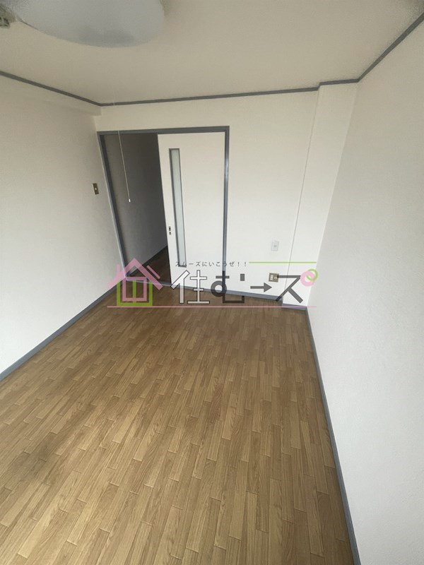 グランドリーペペ平野東 リビング