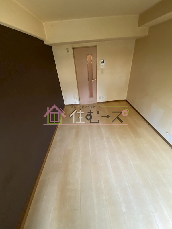 フロレスコ昭和町 リビング