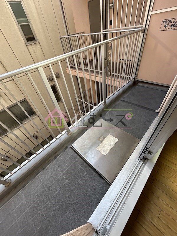 グラマシー心斎橋東 ベランダ