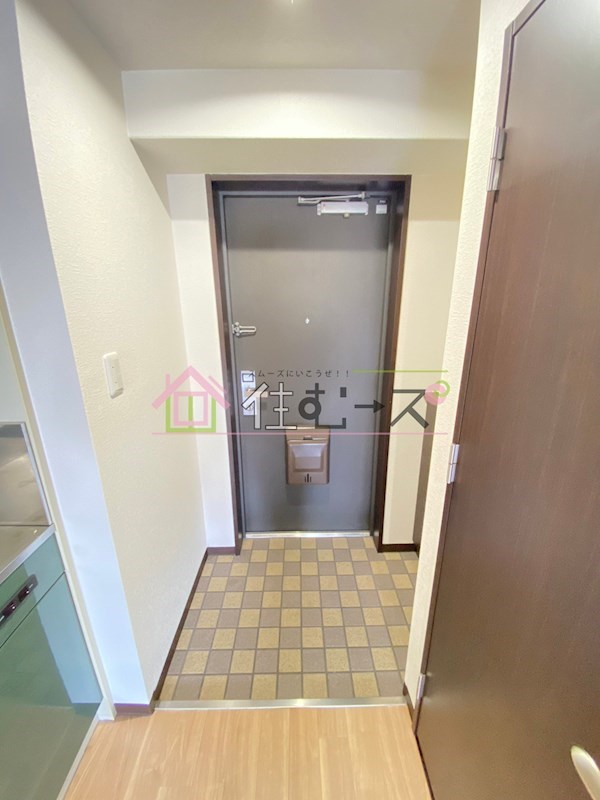 ローズコーポ本町 玄関