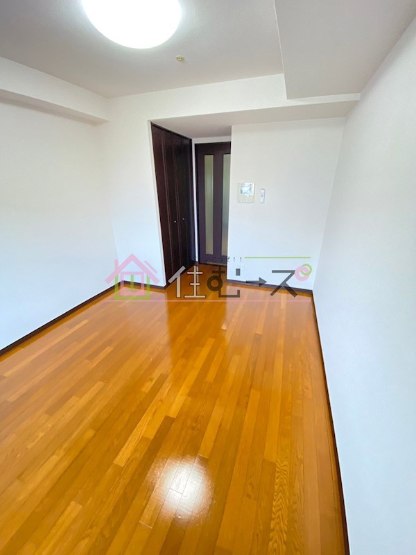 ローズコーポ本町 リビング