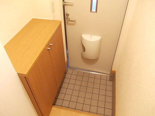 ヴィラミニョン 玄関