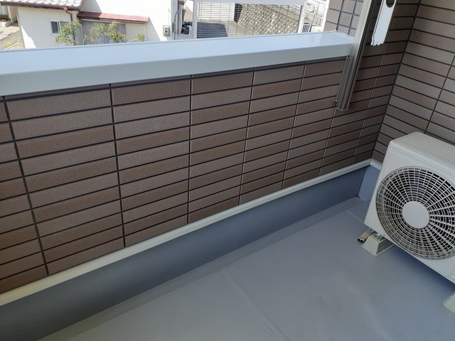 オリーブ ベランダ