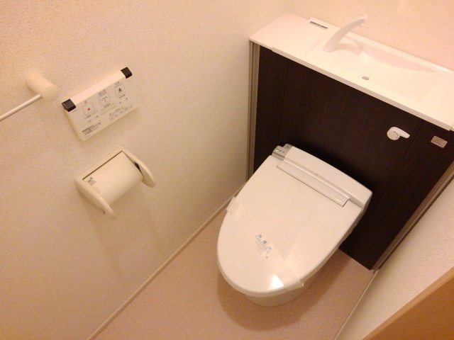 カームリー　トスィーム その他3