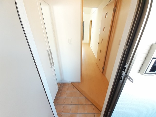 ローズスクエア 玄関