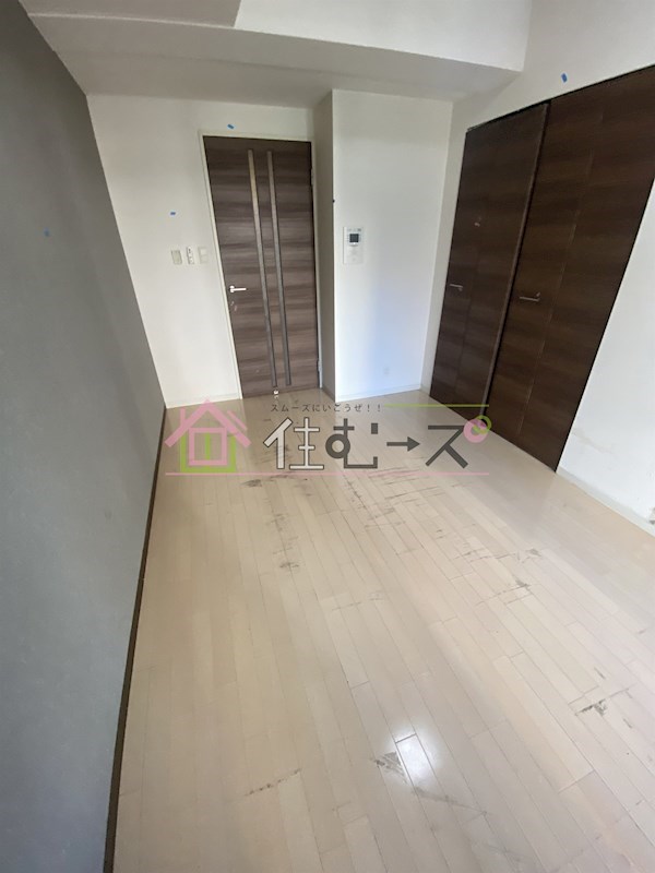 LUXE難波EAST リビング