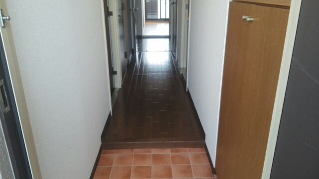 セピア辻井横小路 玄関
