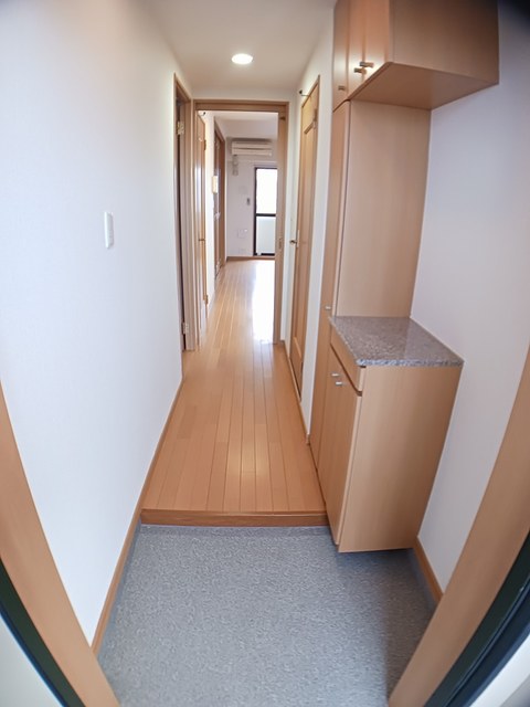 ベルアビタシオン 玄関
