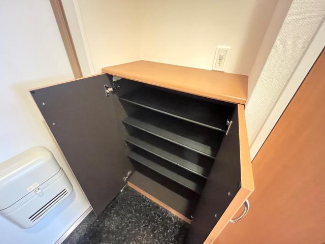 その他16