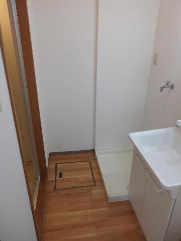 その他13