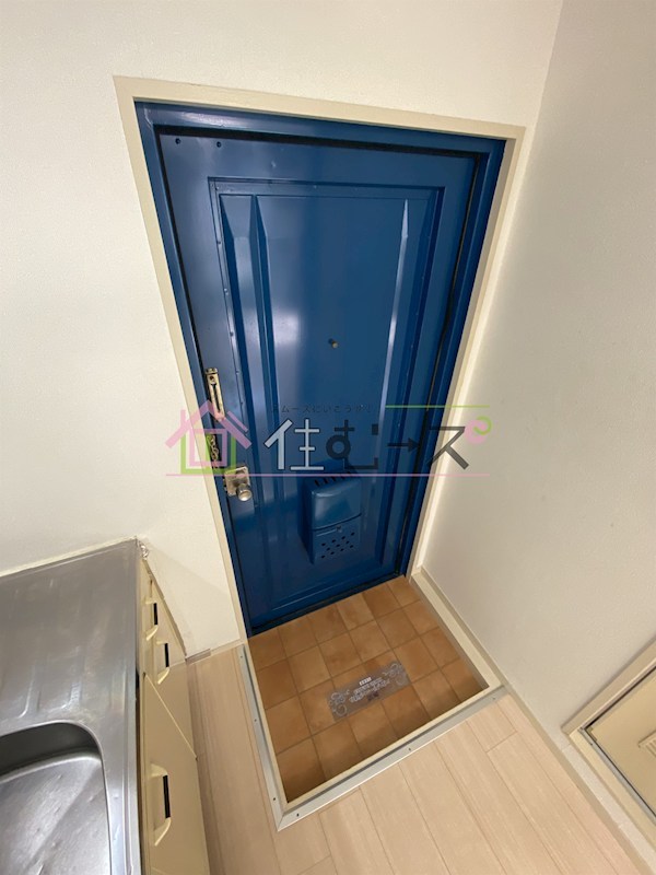 ユーハイツ京町堀 玄関