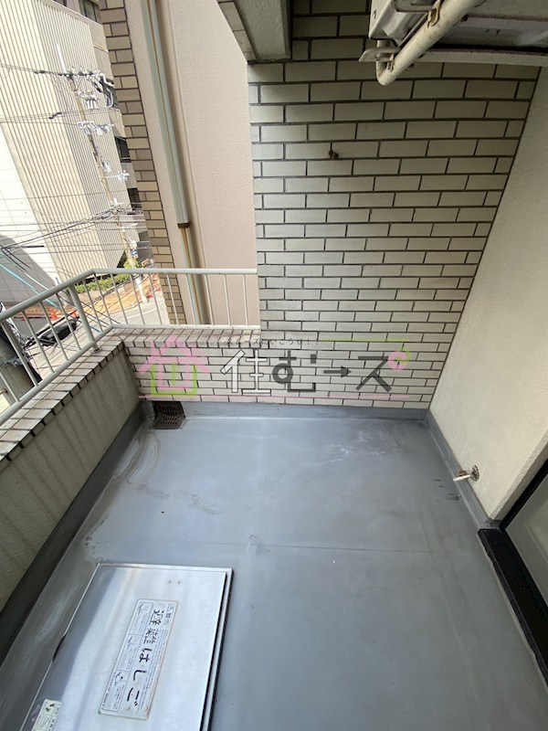 ユーロハイツ本町 ベランダ