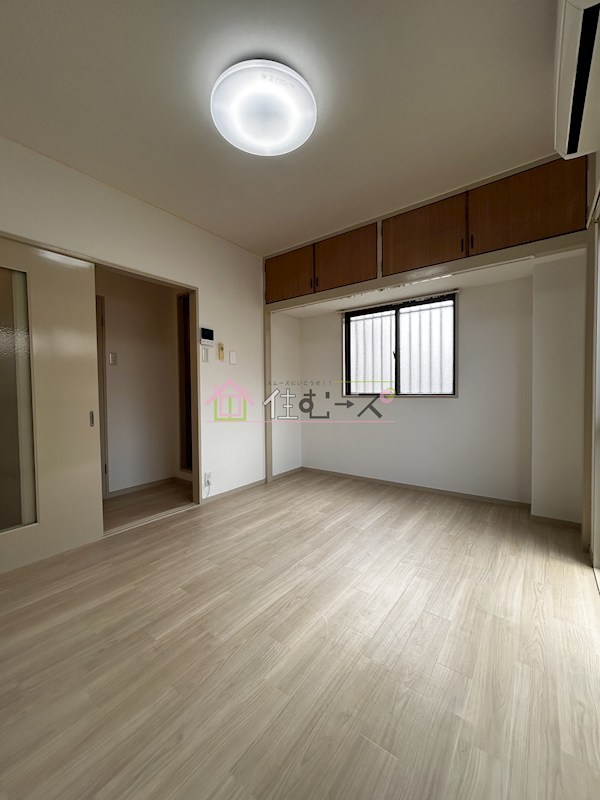 ニューパレス北加賀屋 リビング