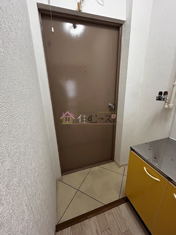 コスモ加賀屋 玄関