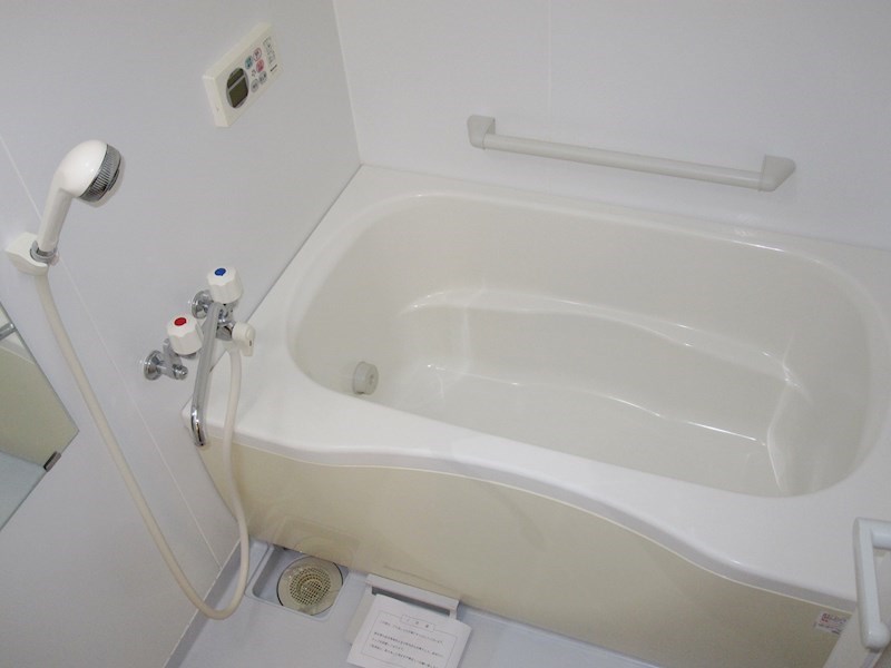 ウィステリア 風呂画像