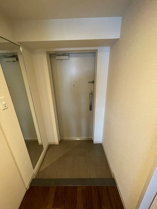 パグーロ東三国 玄関