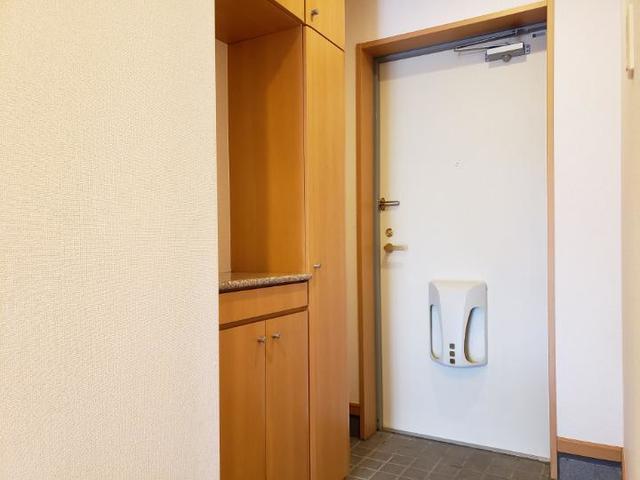 ブリージーウェイ 玄関