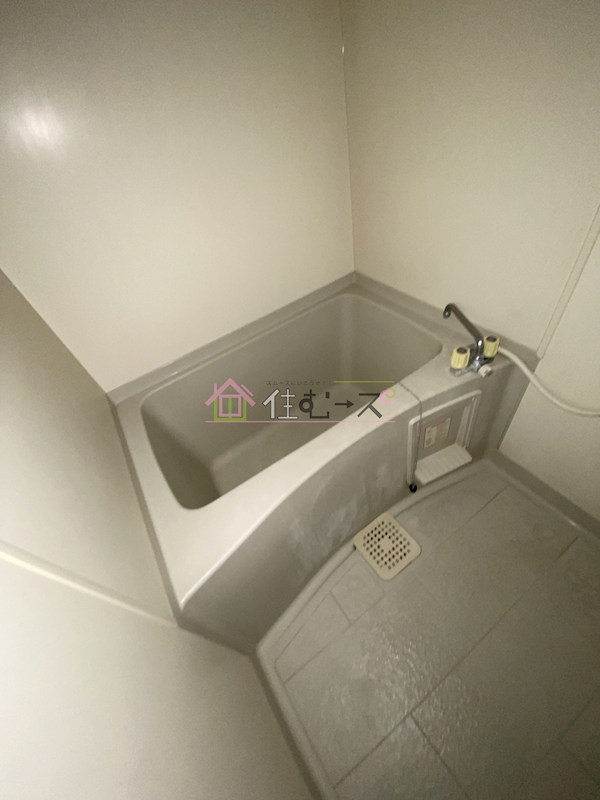 ミールズ新大阪 風呂画像