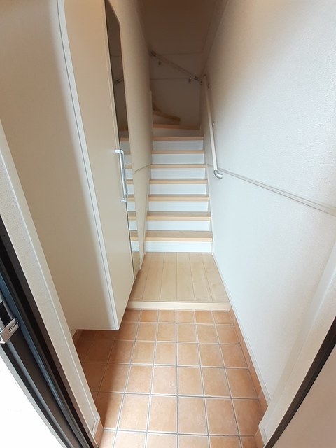 ハナサキハルズ 玄関