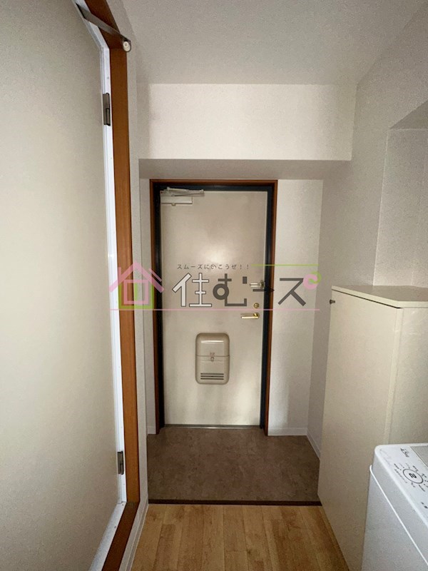 ドミール江戸堀 玄関