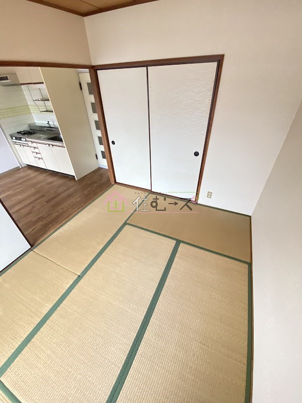 レック淀川 リビング