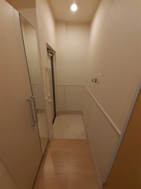 グランデ２８ 玄関