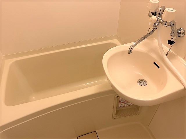 レオパレス中井町２ 風呂画像
