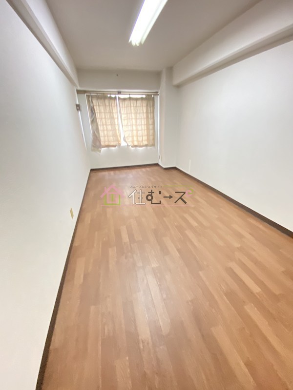 新大阪ビジネス第2ニッケンマンション ベッドルーム