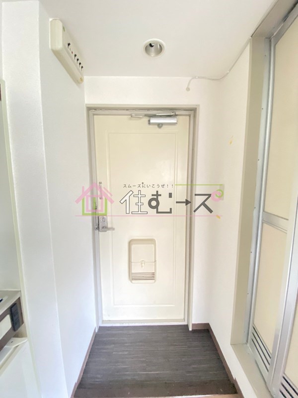 ロフティ淡路Ⅰ  玄関