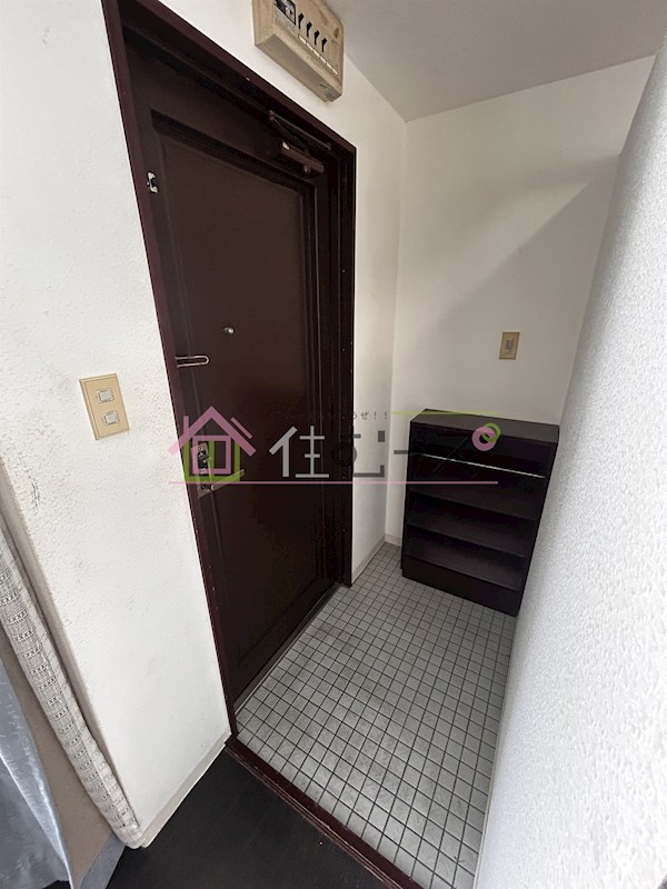 アヴァンセ天王寺 玄関