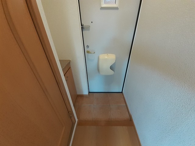 メゾン・ソウザⅡ 玄関