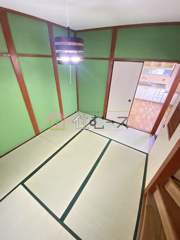 中川東戸建て リビング