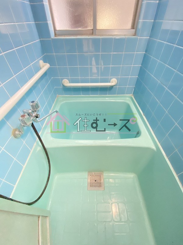 中川東戸建て 風呂画像