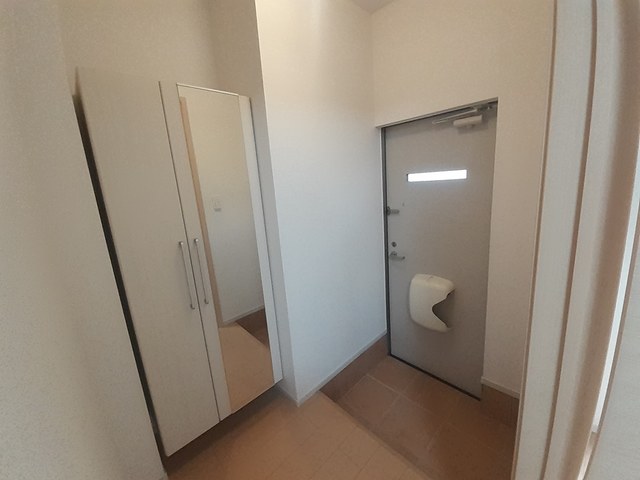 シェルティ西宮 玄関
