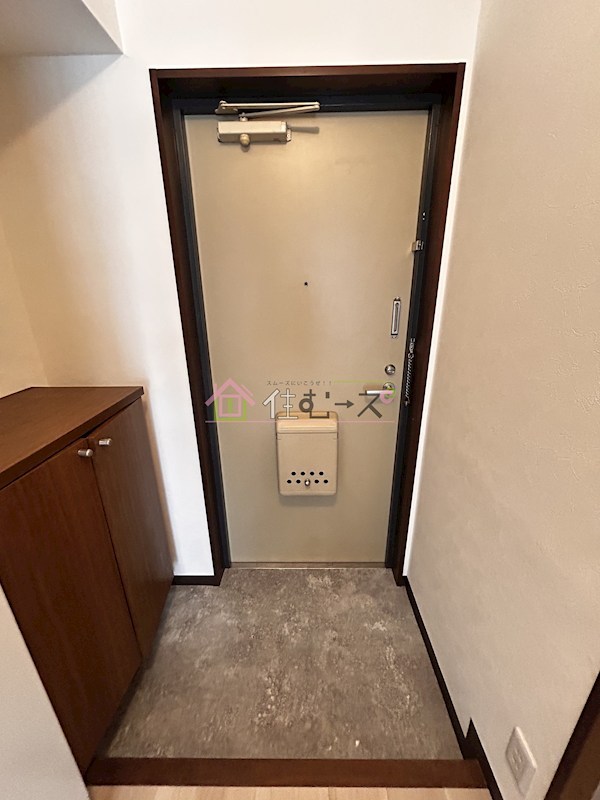 クレスト25 玄関