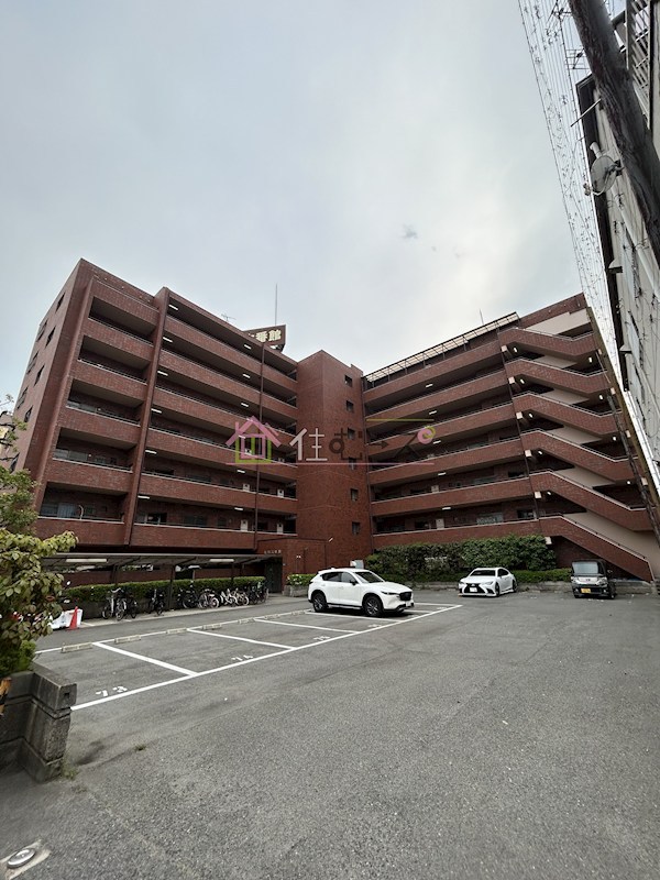 清川六番館 外観