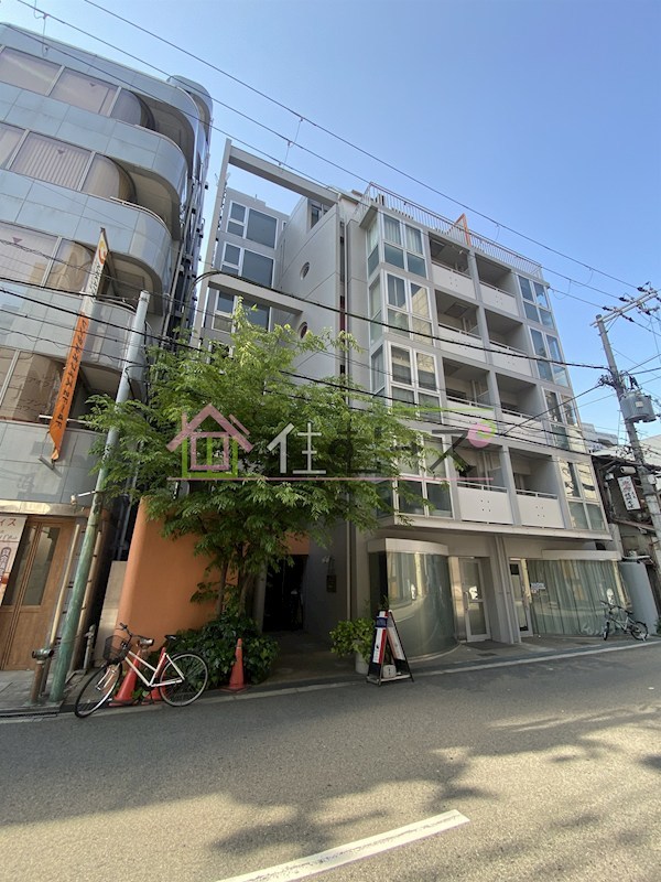 ローツェⅡ 外観