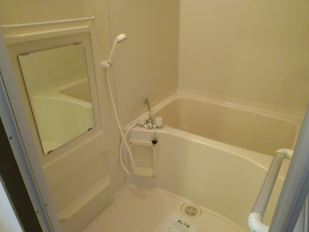カーサアイリス 風呂画像