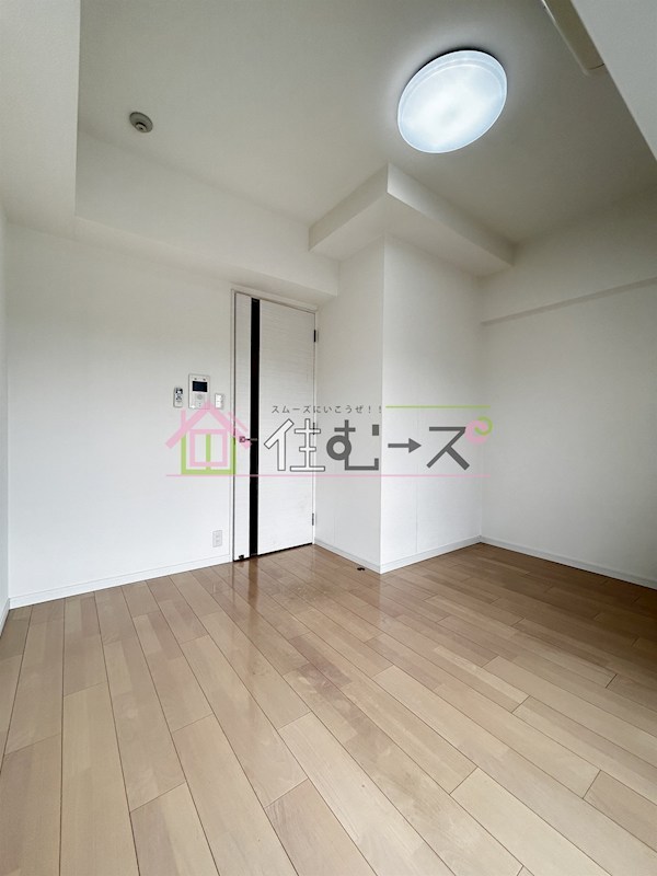 サムティ西長堀River Front リビング