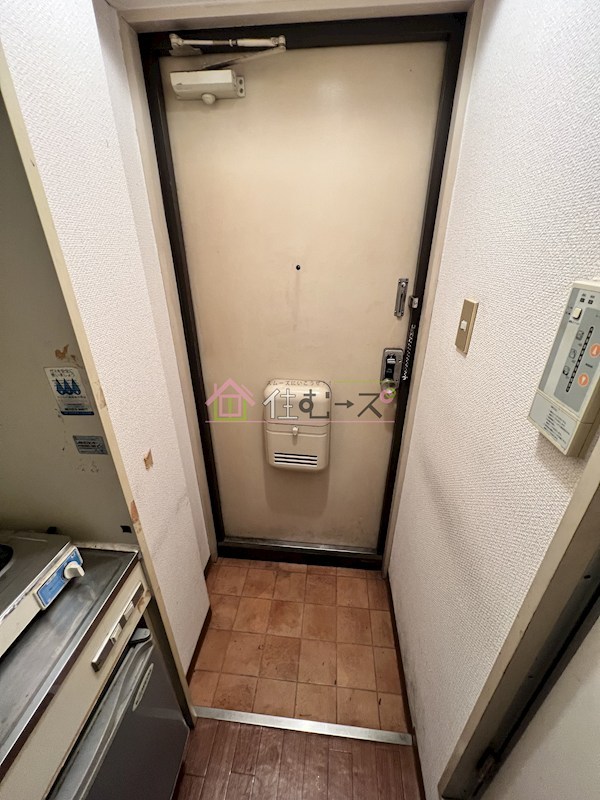 ルネッサンス32番館 玄関