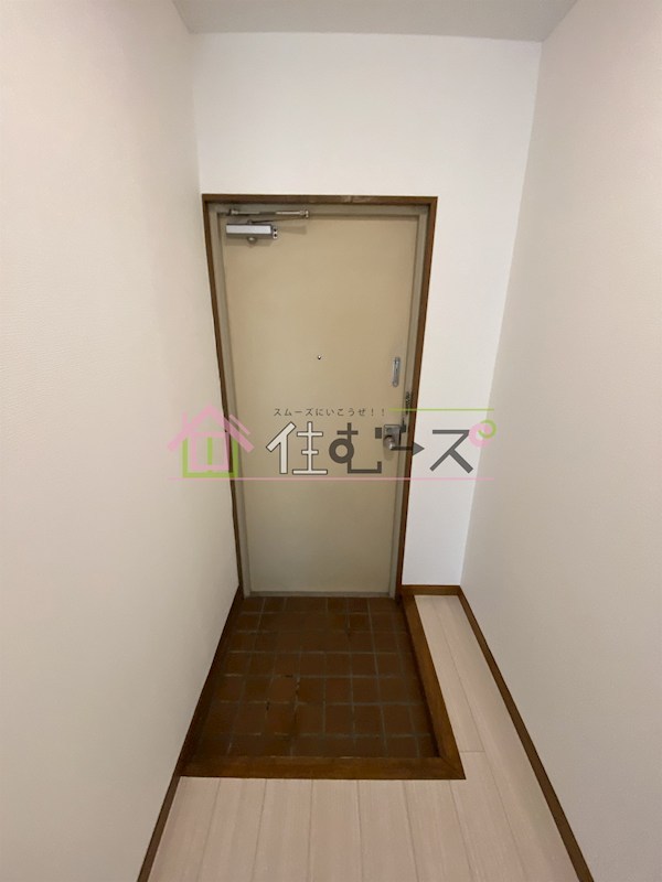 プラザハイツ大西 玄関