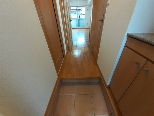 ポポラーレ 玄関