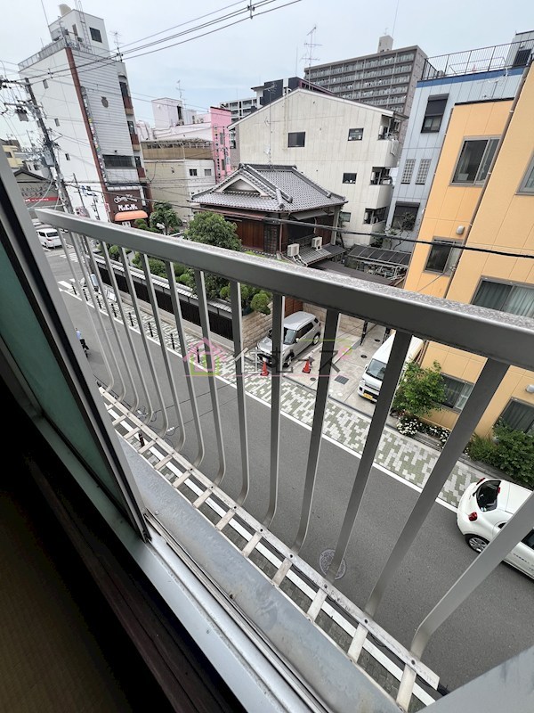 プレスト東加賀屋 ベランダ