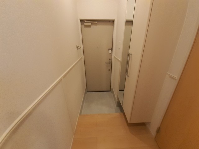 パレス藤阪東 玄関