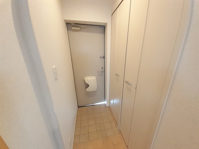 伸宅 玄関