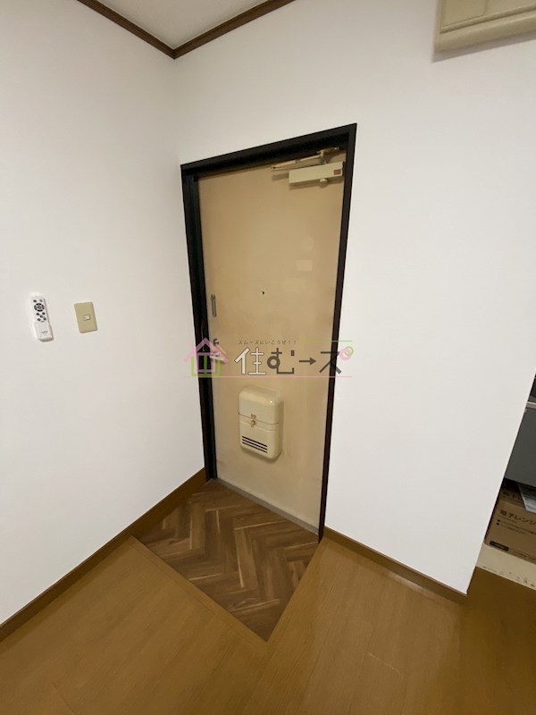佃レインボーマンション 玄関
