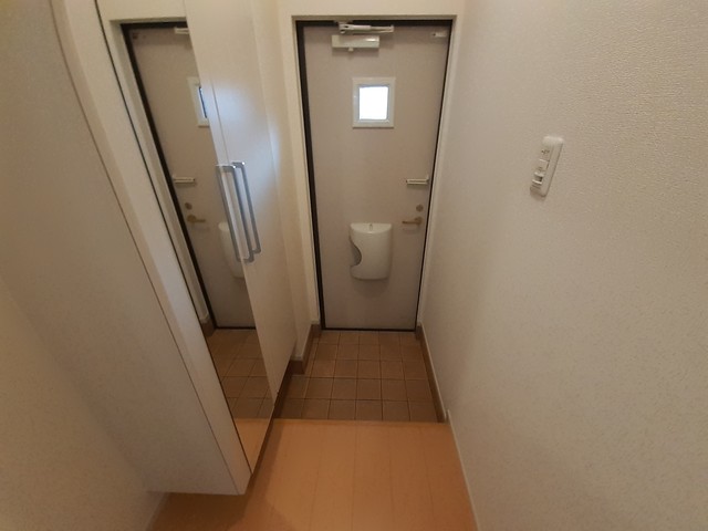 フラワータウン　ベルフラワー 玄関