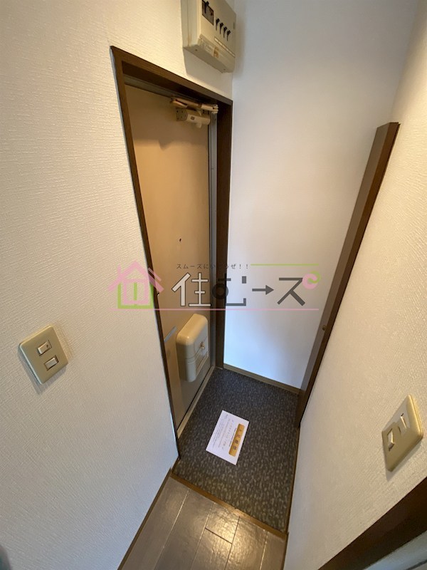 JP豊里レジデンス 玄関